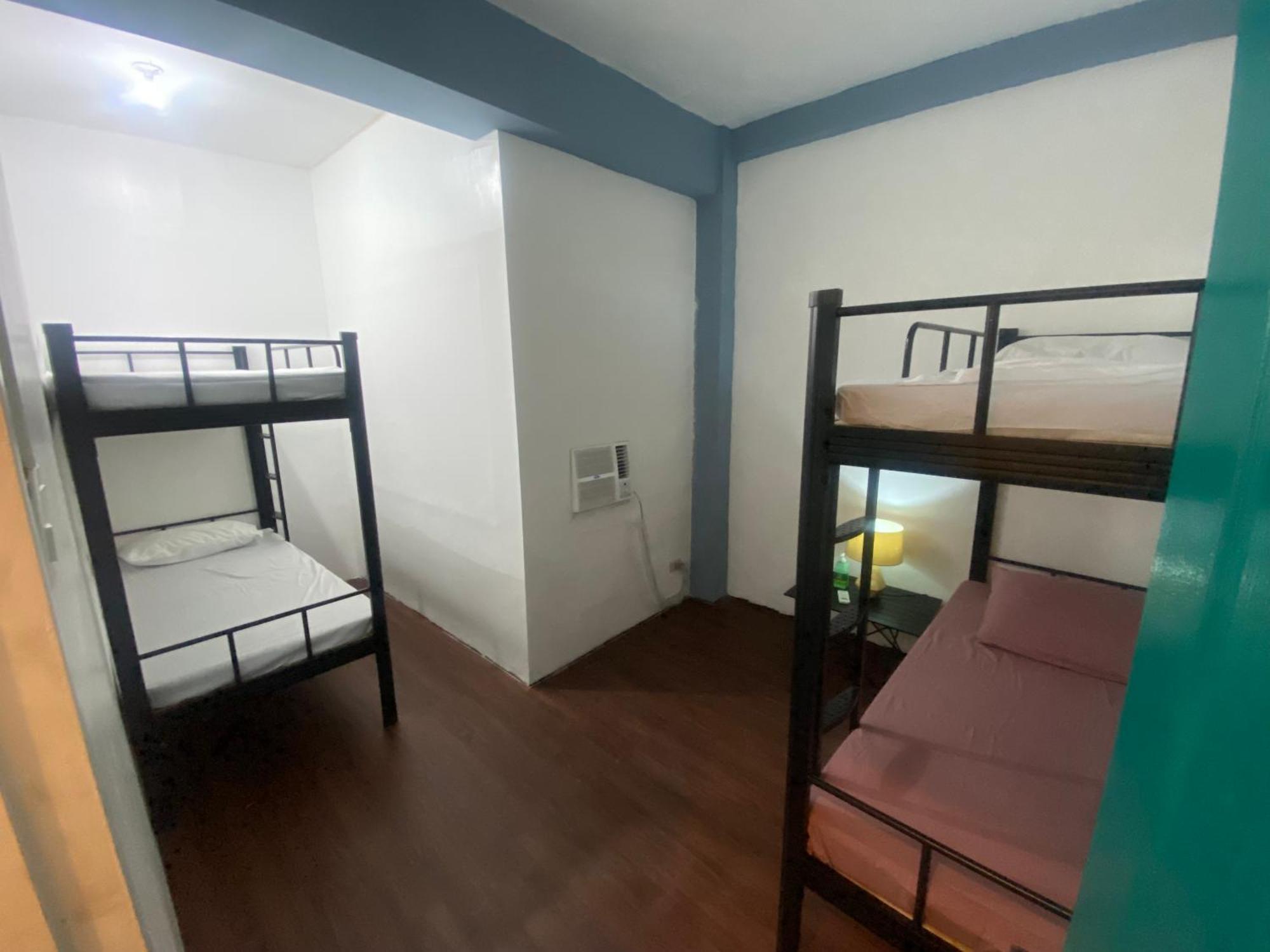 Lime Lite Manila Hostel Makati City Exterior photo